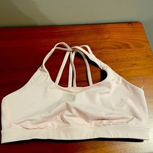 Pink lululemon energy bra. EUC. Worn only 3 times.
